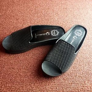 Jeffrey Campbell Havana Last Black Slides